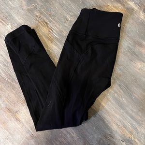 Lululemon all the right places II 23"